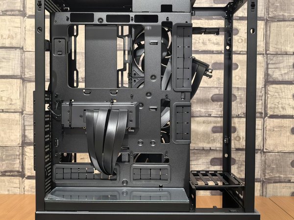 Revolutionizing Mobile Gaming: How AI-Driven Analytics Tailor Player Experiences